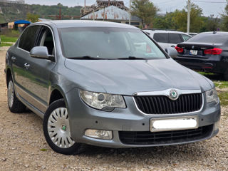 Skoda Superb foto 3