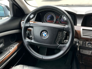 BMW 7 Series foto 11