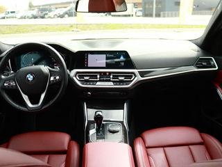 BMW 3 Series foto 8