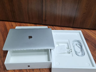 Macbook Pro A2141