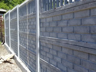 Gard din plite de beton. Забор из бетонных плит. foto 8