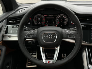 Audi Q7 foto 10