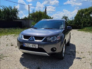 Mitsubishi Outlander foto 7