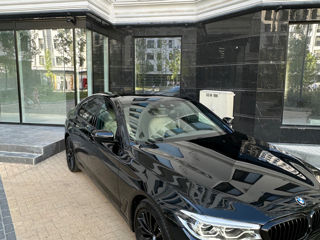 BMW 5 Series foto 6