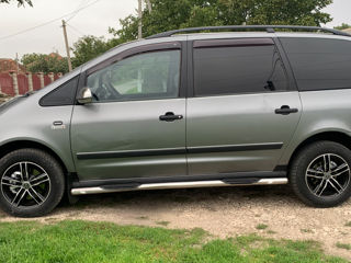 Volkswagen Sharan foto 5