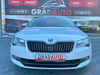 Skoda Superb foto 7