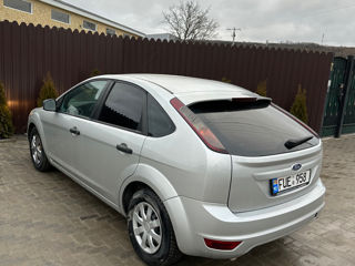 Ford Focus foto 5