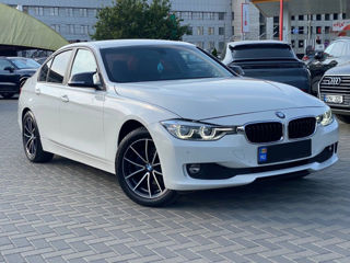 BMW 3 Series foto 4