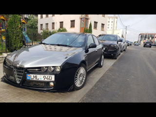 Alfa Romeo 159 foto 2