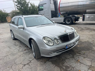 Mercedes E-Class