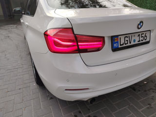 BMW 3 Series foto 6