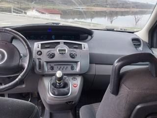 Renault Grand Scenic foto 7