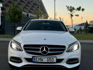 Mercedes C-Class foto 11