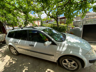 Renault Megane foto 2