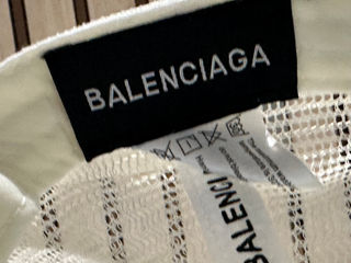 Chipiu Balenciaga foto 2