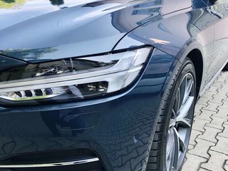 Volvo S90 foto 1