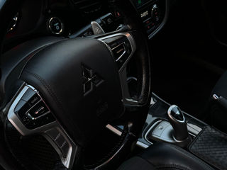 Mitsubishi Outlander foto 7