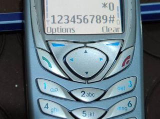 Nokia 6100 GSM: 900 1800 1900 Классика 2002 год - Nokia 8210 Классика 1999 год - Nokia 3510i 2002 г foto 5