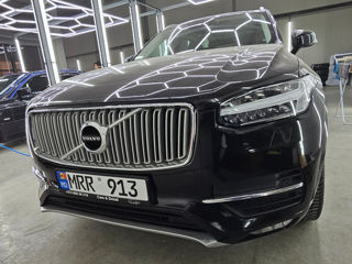 Volvo XC90 foto 10