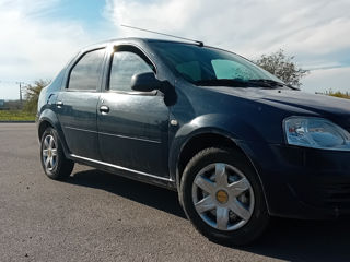 Dacia Logan foto 3