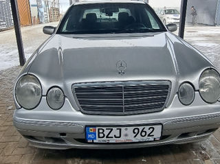 Mercedes E-Class