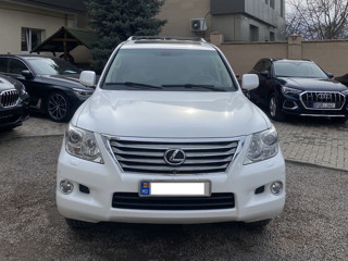 Lexus LX Series