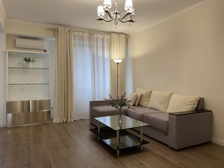 Apartament cu 2 camere, 58 m², Centru, Chișinău foto 1