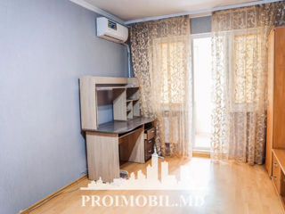 Apartament cu 2 camere, 44 m², Botanica, Chișinău foto 2