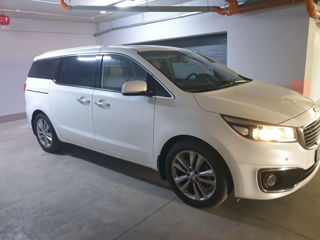 KIA Carnival foto 3