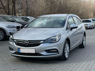 Opel Astra foto 1