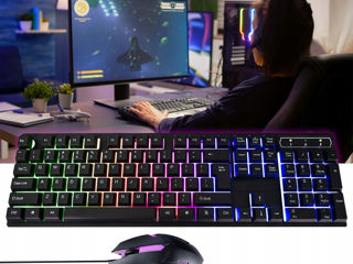 Tastatură gaming cu mouse