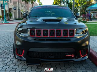 Jeep Grand Cherokee foto 1