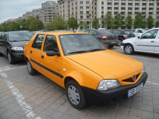 Dacia Logan foto 2