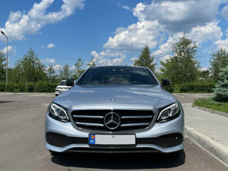 Mercedes E-Class foto 3