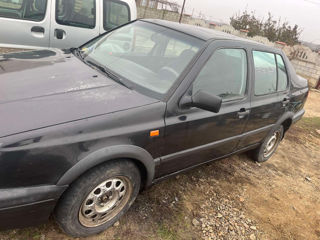 Volkswagen Vento foto 7