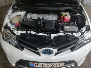 Toyota Auris foto 6