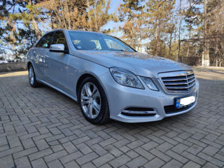 Mercedes E-Class foto 4