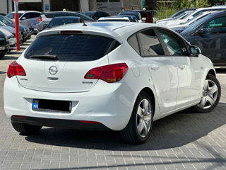 Opel Astra foto 3