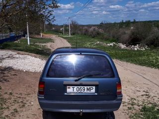 Opel Omega foto 2