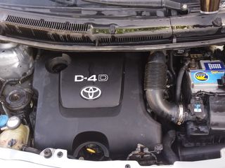 Toyota Yaris foto 5