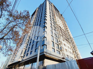 Apartament cu 4 camere, 107 m², Centru, Chișinău foto 1