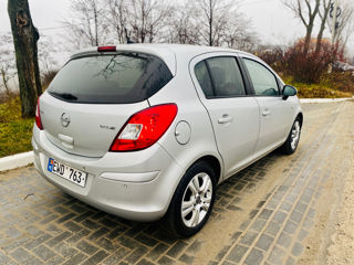 Opel Corsa foto 4