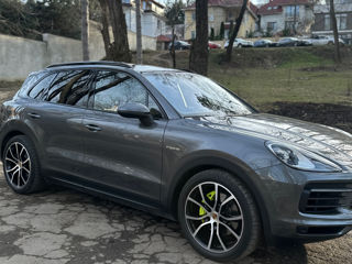 Porsche Cayenne foto 0