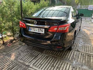 Nissan Sentra foto 4