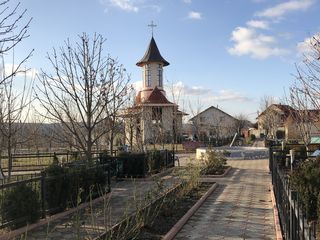 Капитальный дом в центре Яловен от хозяина, готов к въезду,  12 соток земли. foto 8