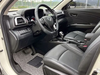 Ssangyong Tivoli foto 5