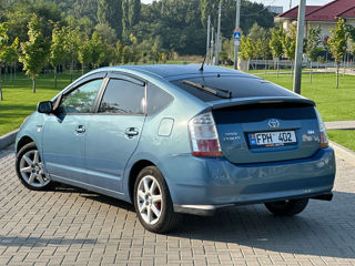 Toyota Prius foto 5