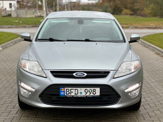 Ford Mondeo foto 3