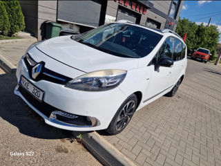 Renault Grand Scenic foto 3