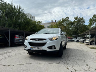 Hyundai ix35 foto 1